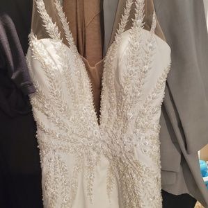 Wedding gown